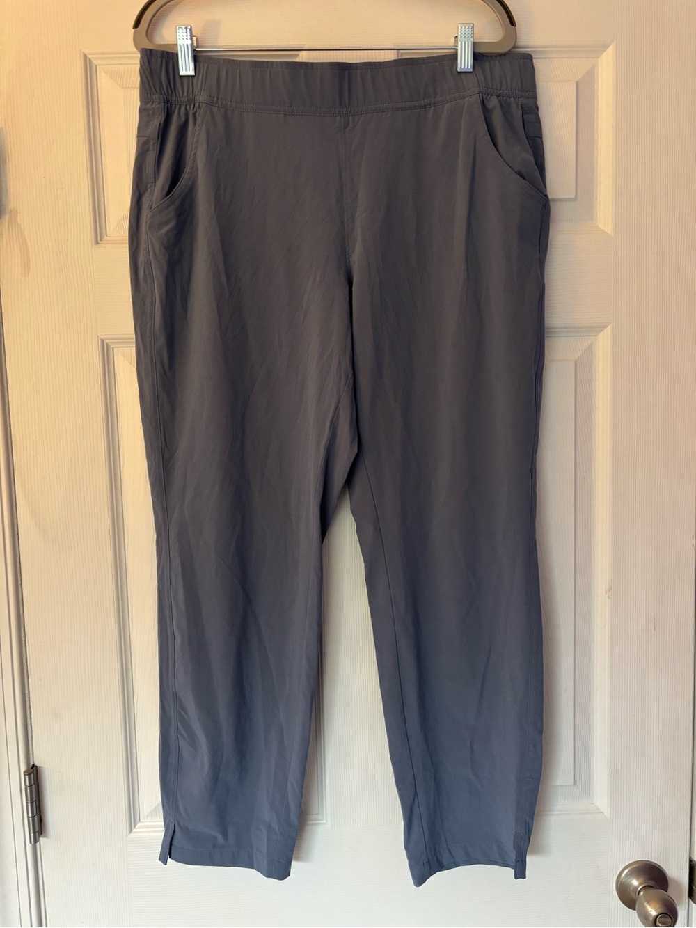Eddie Bauer Women’s Slate Gray Stretch Chinos